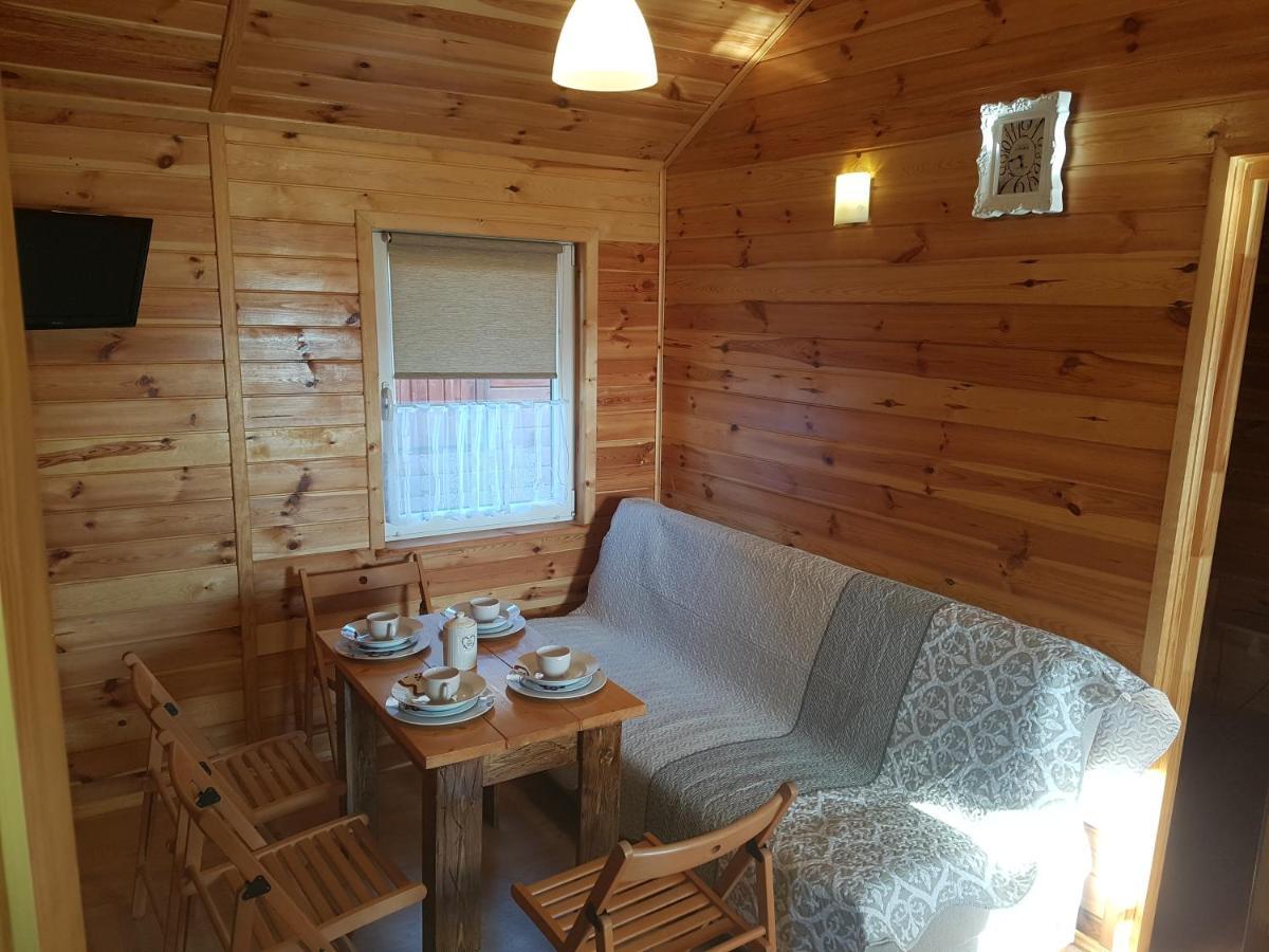 Domki Letniskowe Poranek Jezierzany Exteriér fotografie